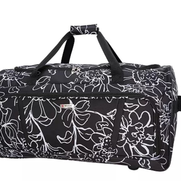 TAG Freehold 4-Piece Softside Spinner Luggage Softside Luggage Set suitcase - Picture 12 of 12